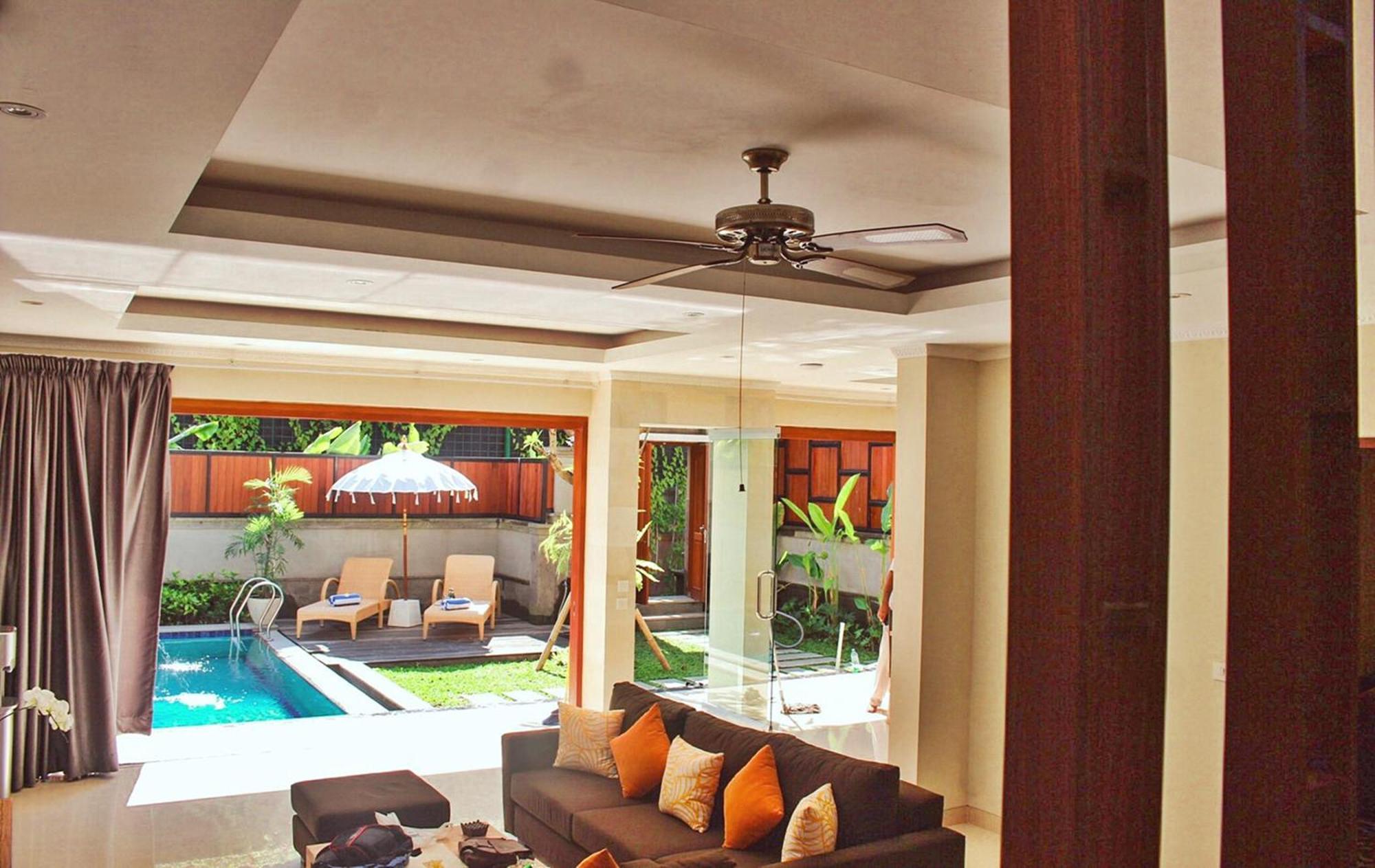 Kubu Gwk होटल Jimbaran (Bali)