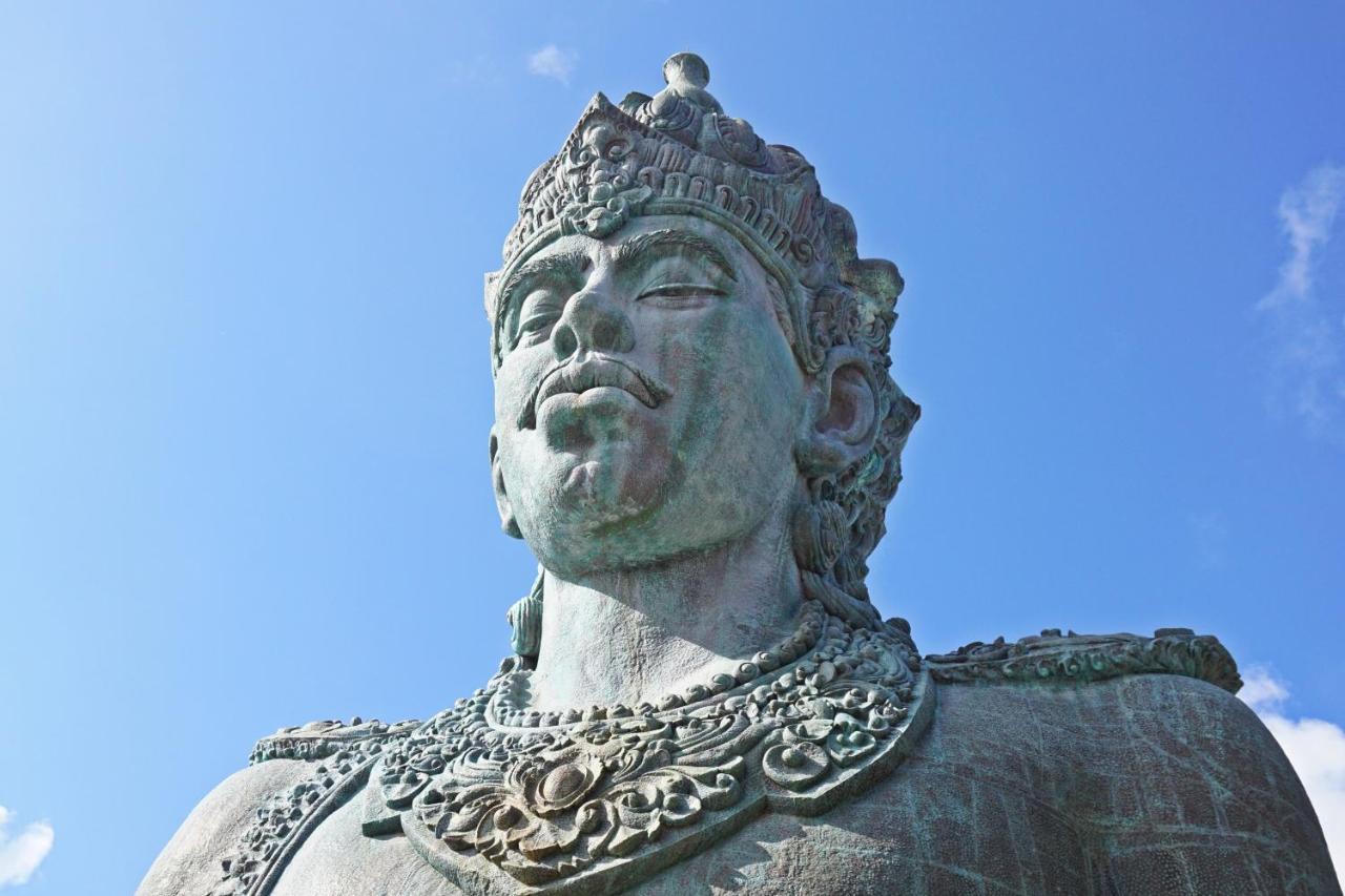 Kubu Gwk Jimbaran (Bali)